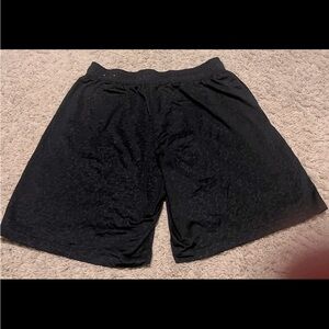 Mens large all black 90 Degree shorts